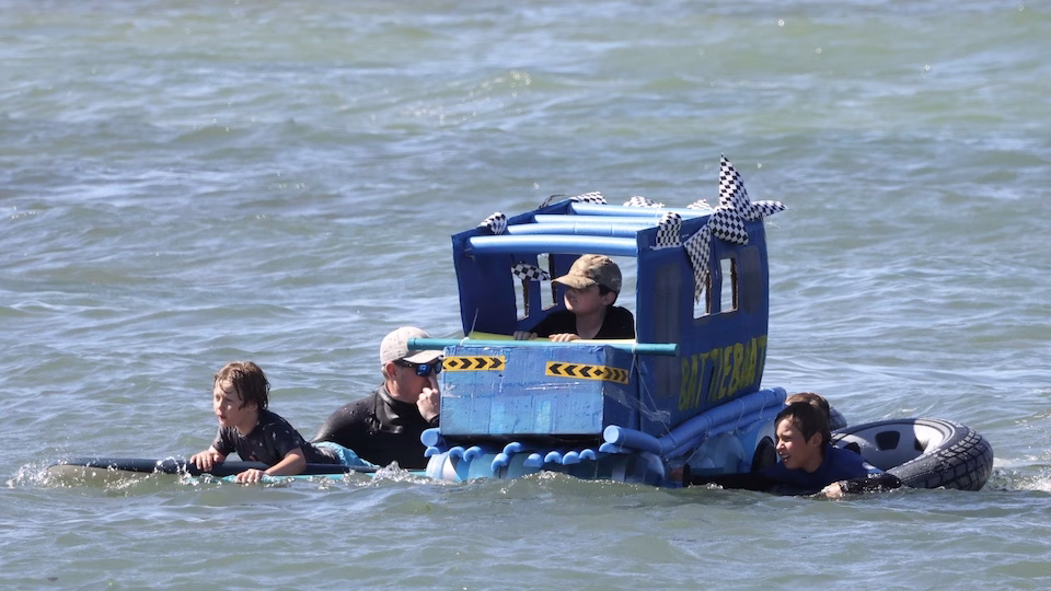 Anything that Floats race at Kommetjie Festival 2024 - Cobus Swart